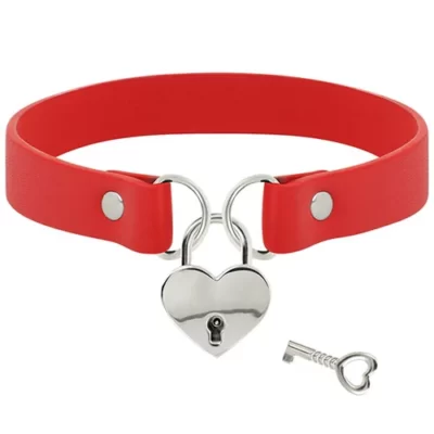 Collier BDSM rouge avec pendentif anneau cœur