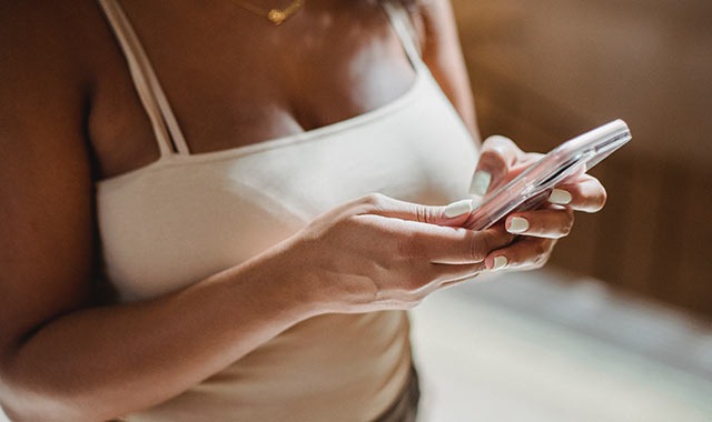 Comment garder une femme intéressé par sms ?